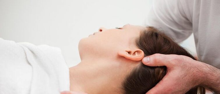 Pasyente na may cervical osteochondrosis